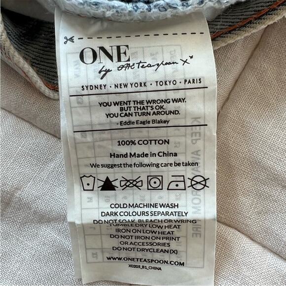 RARE Revolve X One Teaspoon Light Wash Hawks Cheetah Distressed Denim Shorts -30 - Picture 12 of 12